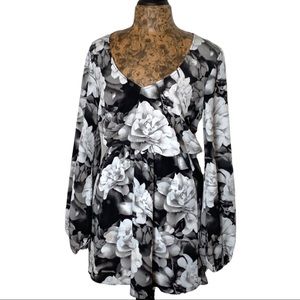 Show Me Your MuMu Rainey faux wrap floral print dress with keyhole back sz small